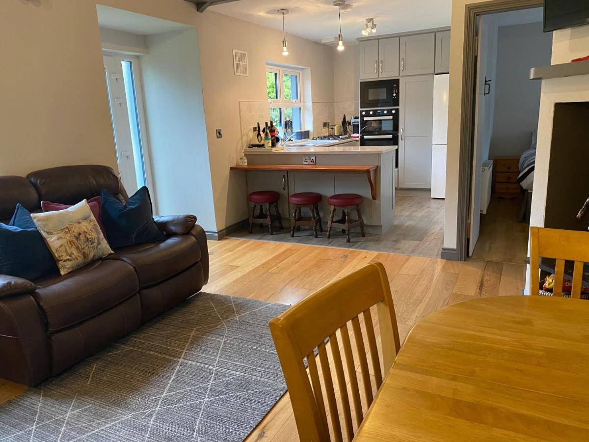 Goleen Cozy Cottage מראה חיצוני תמונה